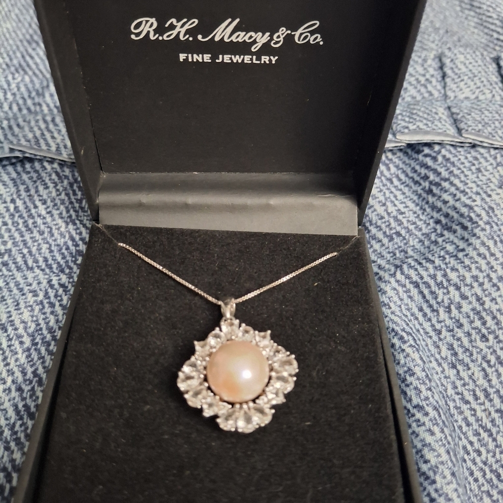 Silver and Cultured Pearl Pendant Necklace